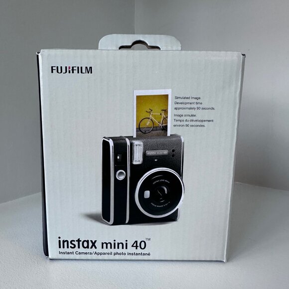 Fujifilm Instax Mini 40 - Picture 1 of 6